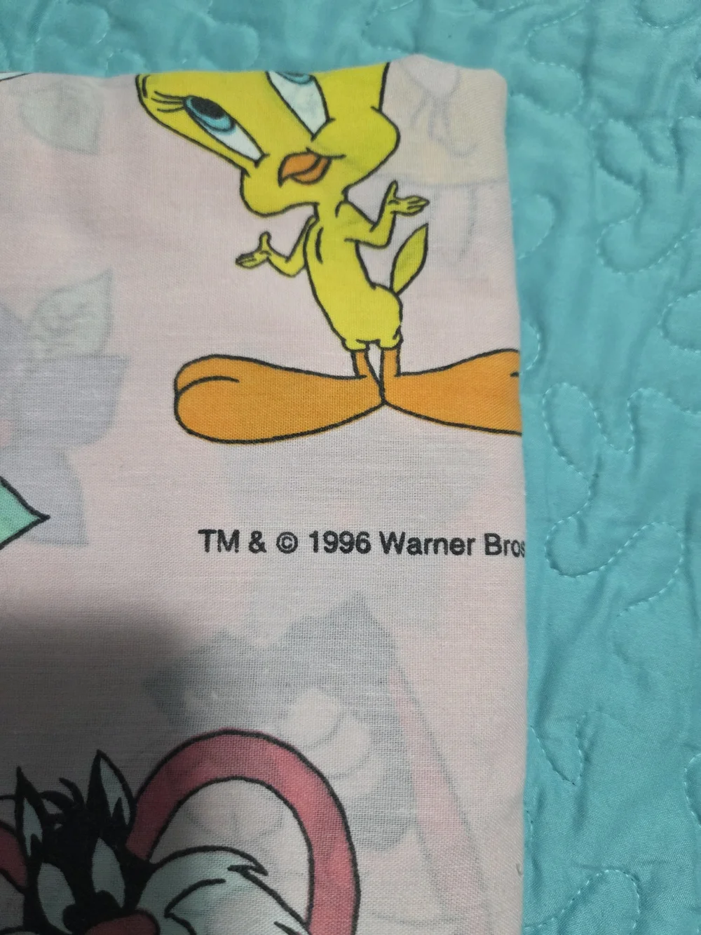 Vintage Tweety Cartoon Pink Bed Sheet Set - Looney Tunes Style